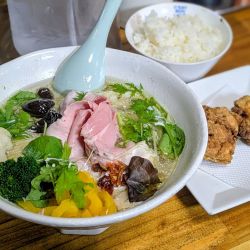 ポルチーニ茸の塩らーめん＋Aセット（1,000円＋250円）