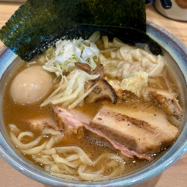 「特製 生姜醤油ラーメン」@ラーメンパーク あずーるの写真