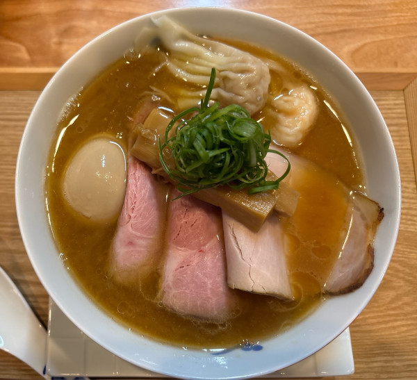 「特上中華そば」@創作麺ひとすじの写真