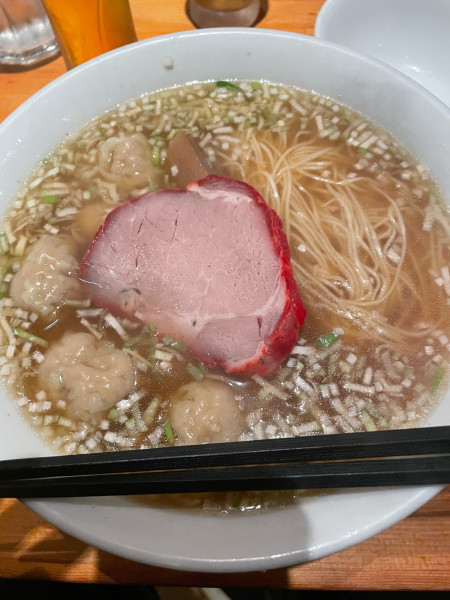 「ワンタン麺とチャーハン」@ウミガメ食堂の写真
