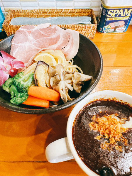 「秋冬野菜100時間濃厚カレーつけ麺」@麺屋 Hulu-luの写真