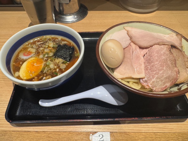 「チャーシューもりそば」@松戸富田麺業 千葉駅構内店の写真