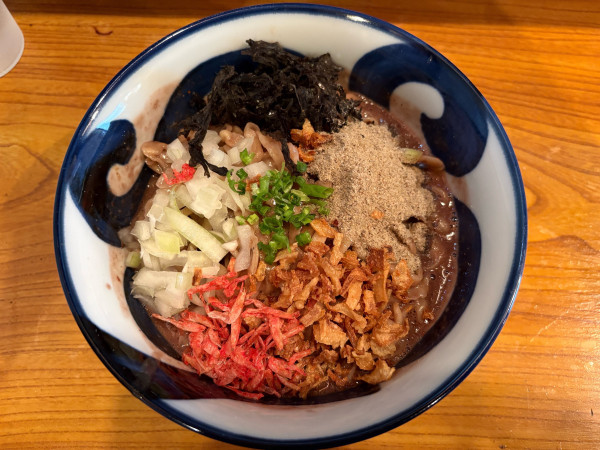 「濃厚煮干まぜそば」@食撃の琥煌の写真