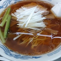 醤油スープラーメン