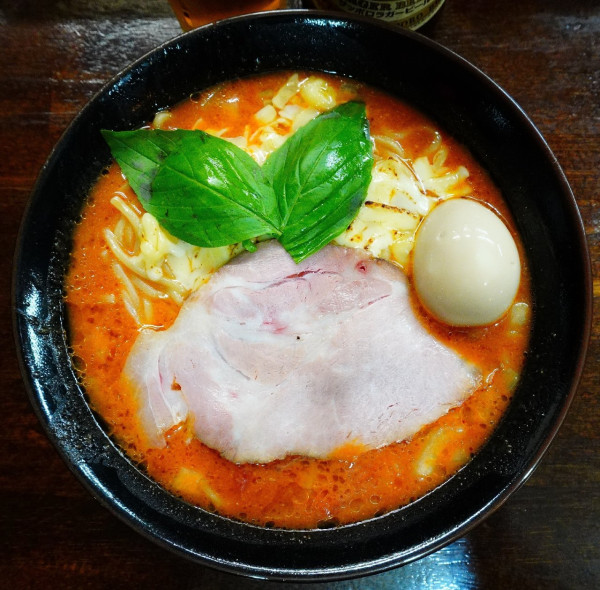 「【限定】味噌トマトチーズラーメン＋味玉＋ビール中瓶」@麺処 むら井の写真