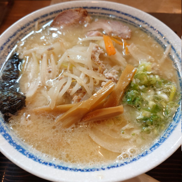 「味噌ラーメン（白、こってり、太麺）」@魚一 らーめん工房の写真