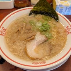 こってり正油らーめん(820円)
