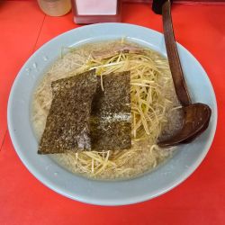 ネギラーメンネギ増し麺カタメ脂多め