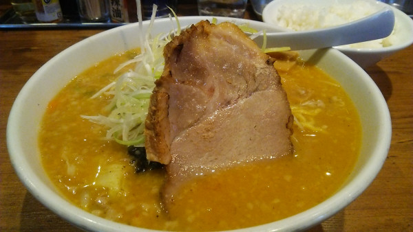 「味噌ラーメン 950円＋小ライス 150円」@ラーメン 嘉祥の写真