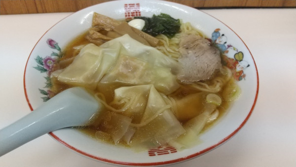 「ワンタンメン」@中華 カドの写真
