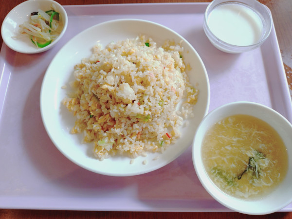 「（今週のランチ）カニ肉チャーハン　９５０円」@唐朝刀削麺 西新宿店の写真