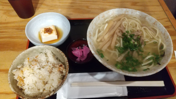 「八重山そばランチセット」@みやら製麺の写真