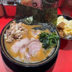 チャーシューメン3枚＋半玉子まぶしごはん