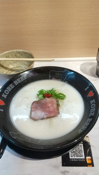 「Bセット 神戸牛ラーメン+神戸牛ステーキ丼」@神戸牛ダイア 浅草ドンキホーテ店の写真