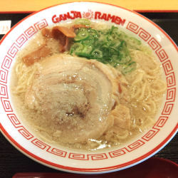 塩ガンジャラーメン 850円