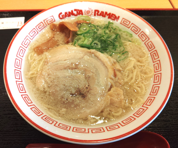 「塩ガンジャラーメン 850円」@GANJA RAMEN ワカバウォーク店の写真