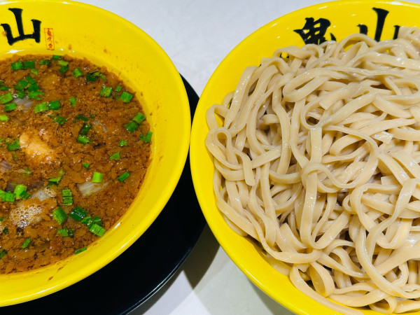 「スタミナつけめん 1,000円 大盛 100円×2」@スタミナラーメン 鬼山 渋谷店の写真