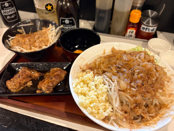 「汁なし(大)1100円+ホッピーセット400円+ナカ200円」@めん屋 五坊の写真