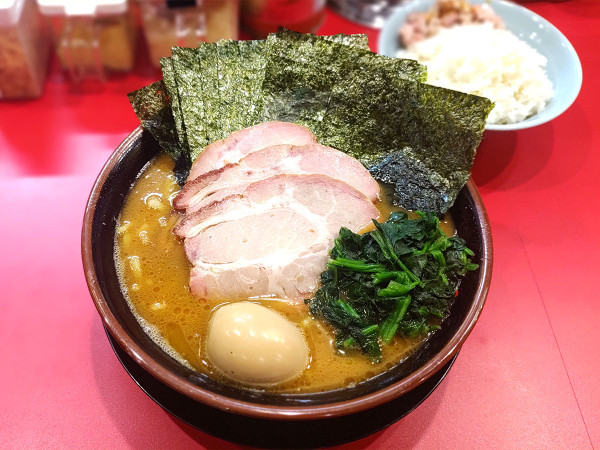 「鬼道家ラーメン（麺大盛☆）」@鬼道家の写真