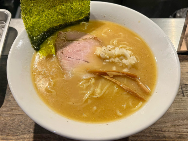 「ラーメン 醤油」@とんこつラーメン 龍龍の写真