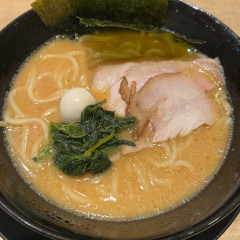 濃厚豚骨醤油ラーメン ふじ家の画像