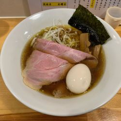 醤油らぁめん＋味玉 980円