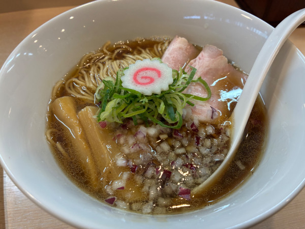 「鯵煮干しらぁめん」@らぁ麺 六花の写真