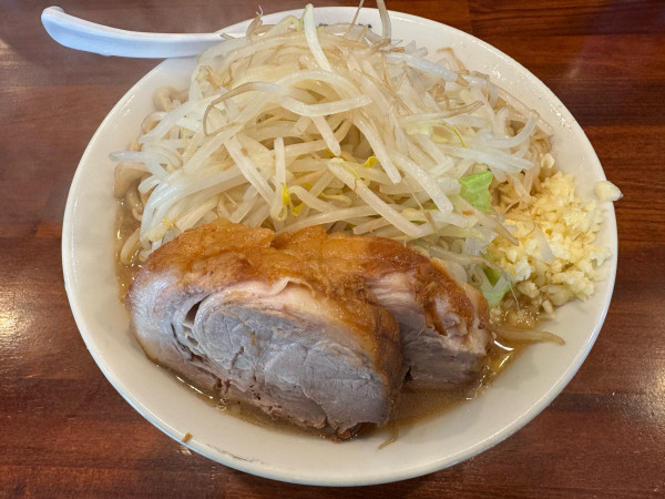 「ラーメン　1000円」@自家製麺まる太の写真