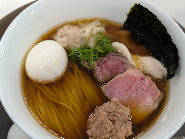 「特上麦そば醤油」@自家製麺 らぁ麺 栗ノ木の写真
