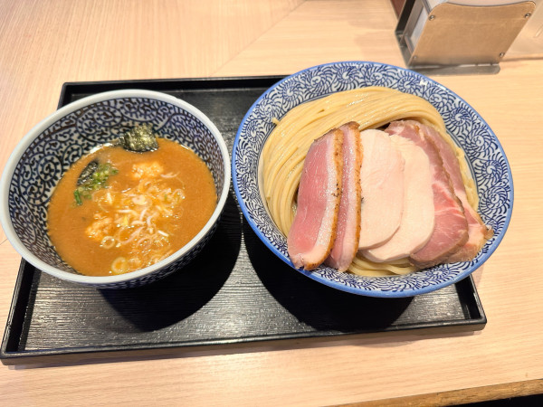「チャーシュー濃厚魚介つけめん（大盛り）」@麺屋 一燈の写真