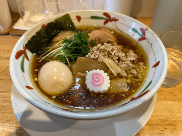 「特製醤油らーめん」@らーめん天神下 大喜の写真