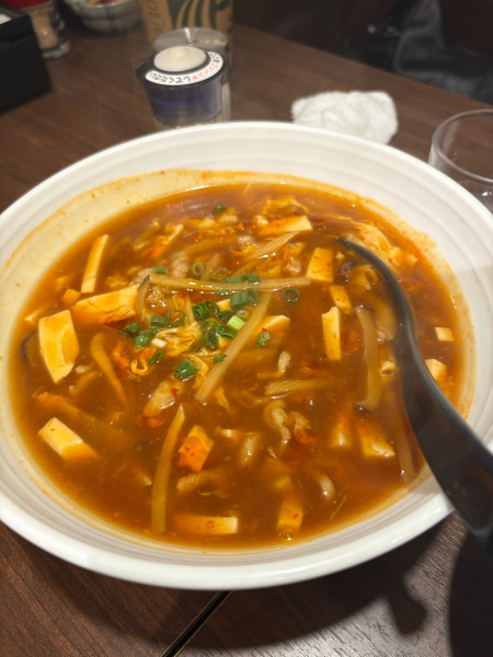 「酸辣湯麺」@洪記餃子の写真