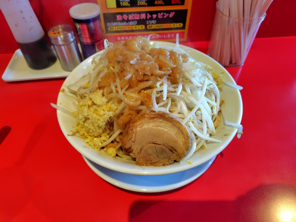 「らーめん 極太麺 中 1150」@ボディブローの写真