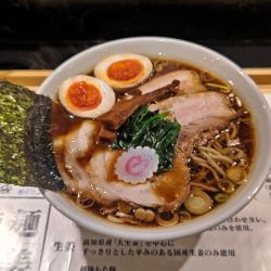 生姜しょうゆ肉盛（小）+半熟味玉