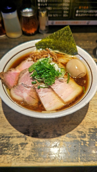 「◯得中華そば+麺中盛り」@中華そば しながわの写真