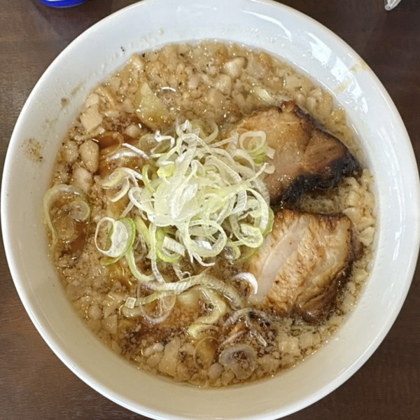 「にんにく背脂らーめん」@らーめん 木陰 四街道店の写真