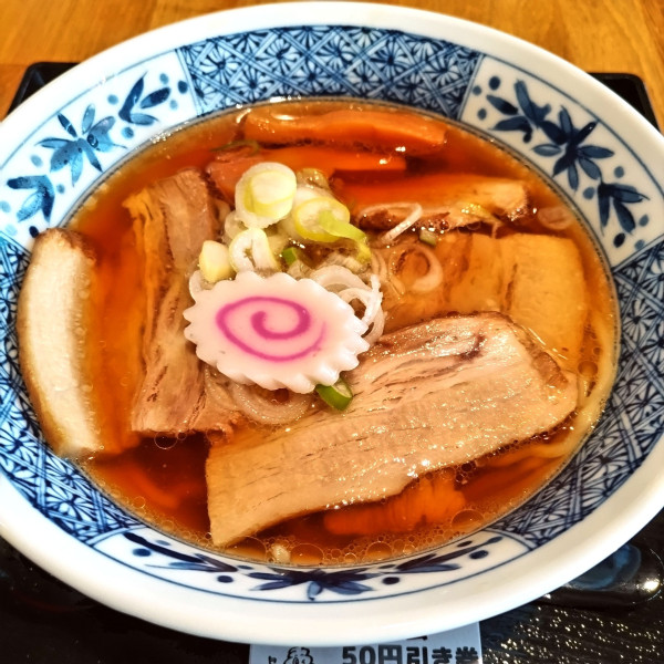 「喜多方肉盛りらーめん（￥1,080）」@麺屋 喜多方 国見サービスエリア下り店の写真