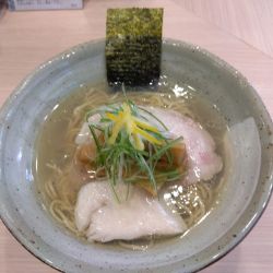 塩らぁ麺(1000円)