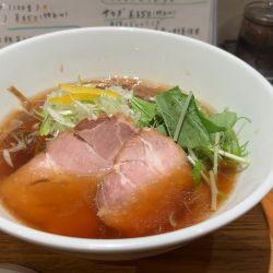 二代目醤油ラーメン　1000円