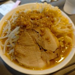 ラーメン200g ＋生卵