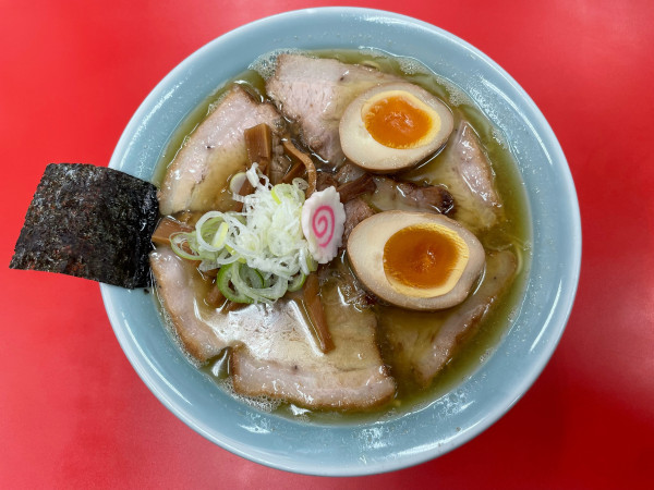「チャーシュー麺(¥1,230)平飼い卵の味玉(¥150)」@千住 チャーシュー軒の写真
