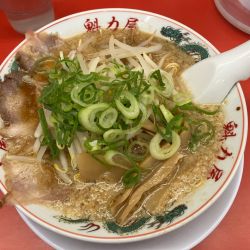 京都背脂醤油ラーメン825円＋もやしトッピング110円
