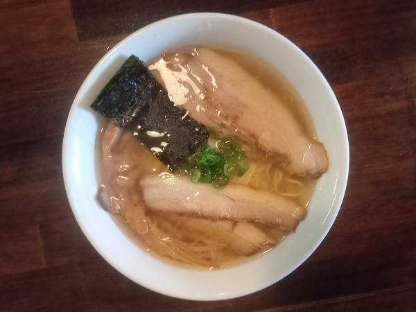 「塩ラーメン＋チャーシュー」@カミカゼの写真