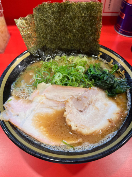 「特製ラーメン」@横濱家系ラーメン 鈴木家の写真