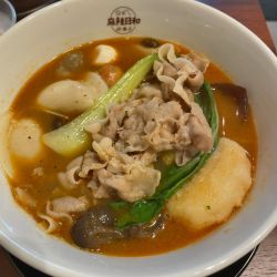 麻辣湯(薬膳スープ、中華麺)