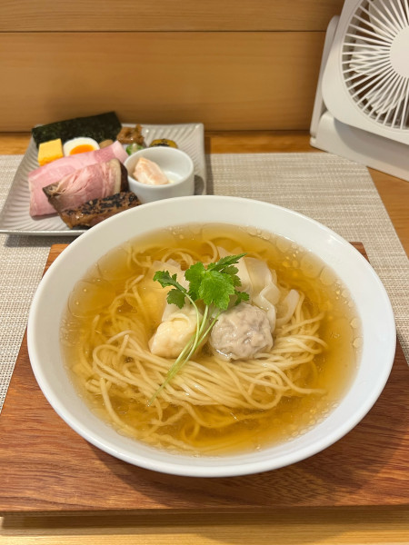 「碧南ホワイトラーメン」@麺屋 さくらの写真