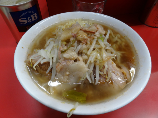 「小700円野菜少なめニンニクアブラ」@ラーメン二郎 三田本店の写真