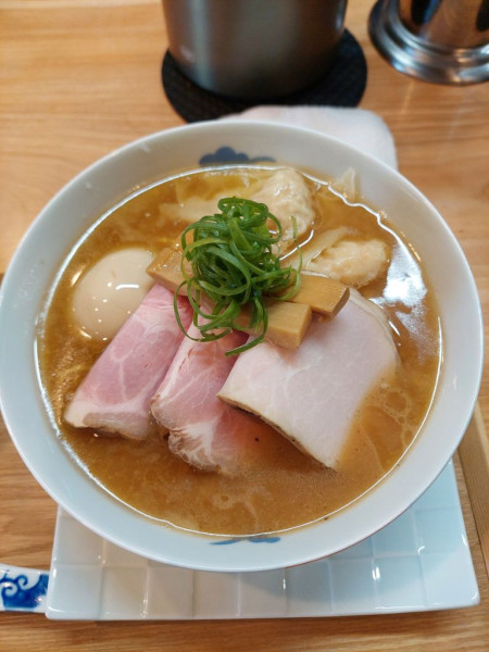 「特上中華そば＋炙り肉玉丼」@創作麺ひとすじの写真