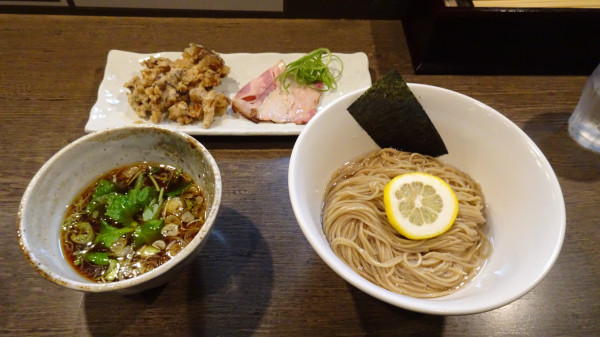 「トリュフ香る舞茸とくるみの昆布水つけ麺（1,500円）」@らーめん楓の写真