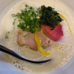 鶏白湯　塩　　940円